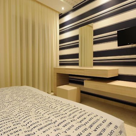 Louloudis Fresh-Adults Only Aparthotel Skala Rachoni  Buitenkant foto