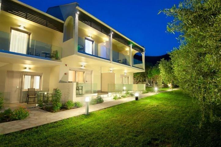 Louloudis Fresh-Adults Only Aparthotel Skala Rachoni  Buitenkant foto